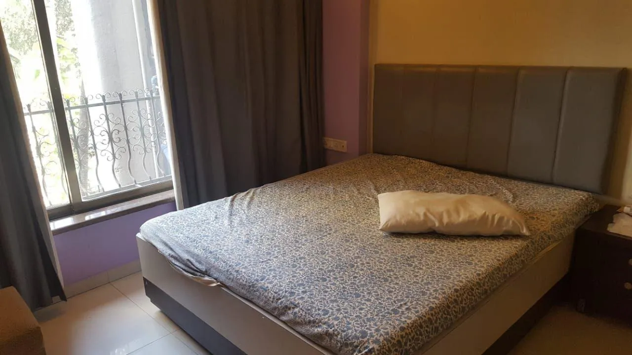 2 BHK Flats on Rent in Royal Gate, Andheri West