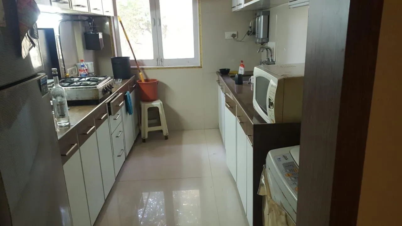 2 BHK Flats on Rent in Royal Gate, Andheri West