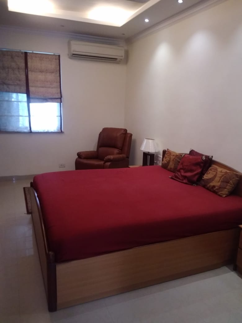 Master Bedroom - Metropolitan, Bandra West