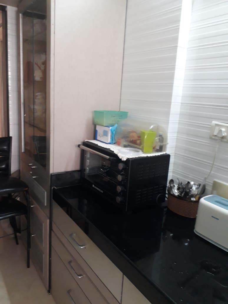 2 BHK Flats on Rent in Chrysalis, Juhu