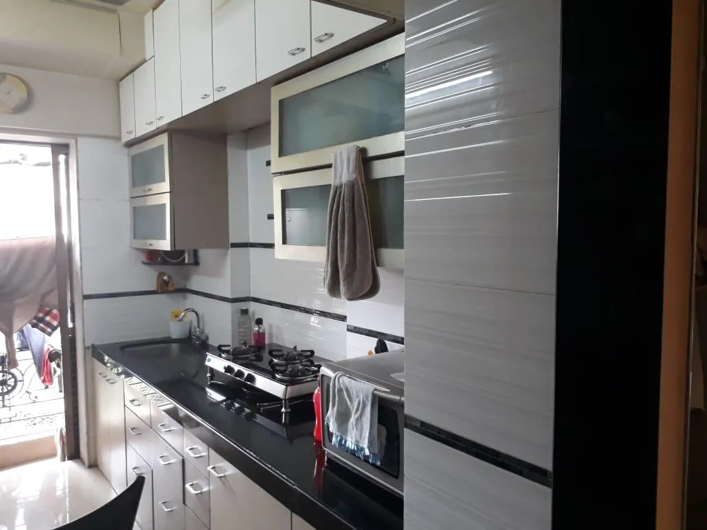 2 BHK Flats on Rent in Chrysalis, Juhu