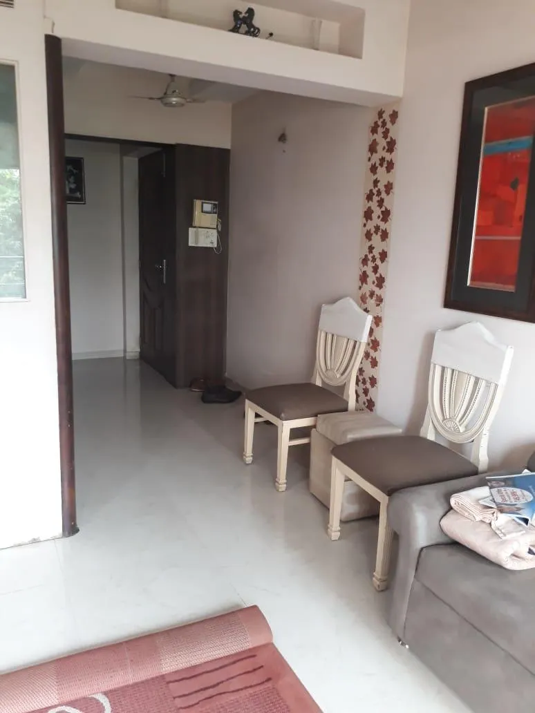 2 BHK Flats on Rent in Chrysalis, Juhu