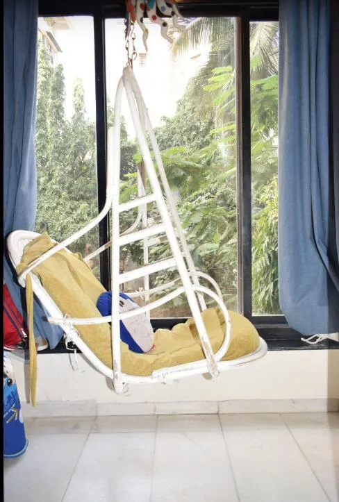 2 BHK Flats for Sale in Guru Smruti, Juhu