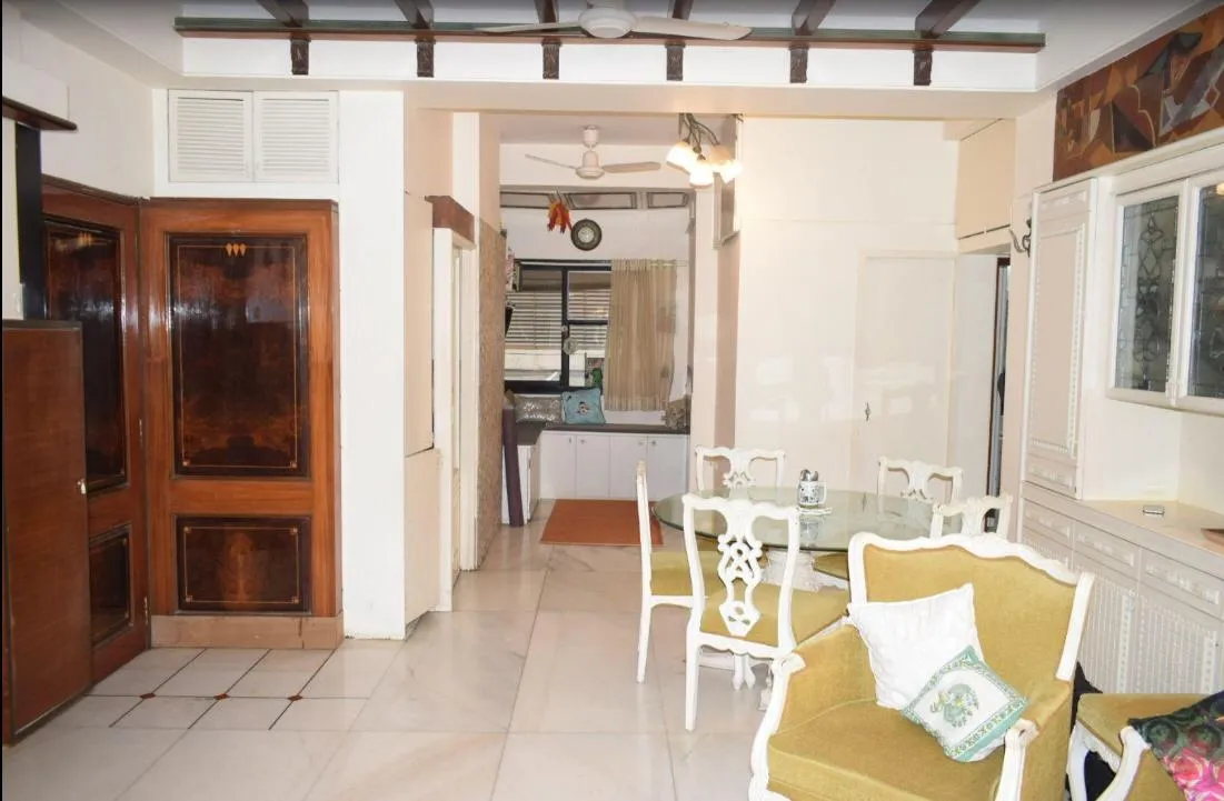 2 BHK Flats for Sale in Guru Smruti, Juhu