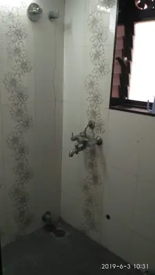 2.5 BHK Three View Society, Prabhadevi — for Sale — photo 8 thumbnail