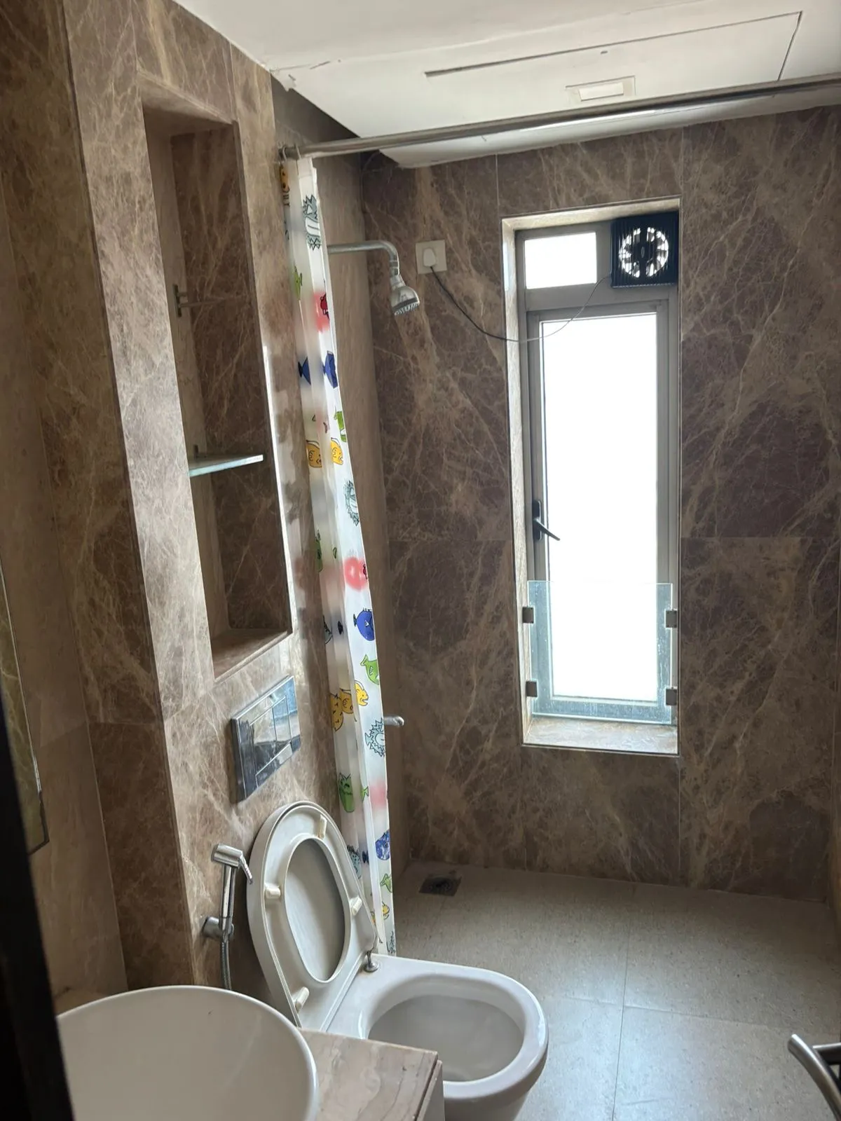 10 - Lodha Grandeur, Prabhadevi