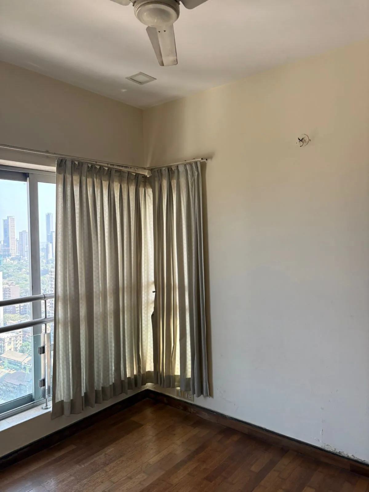 17 - Lodha Grandeur, Prabhadevi