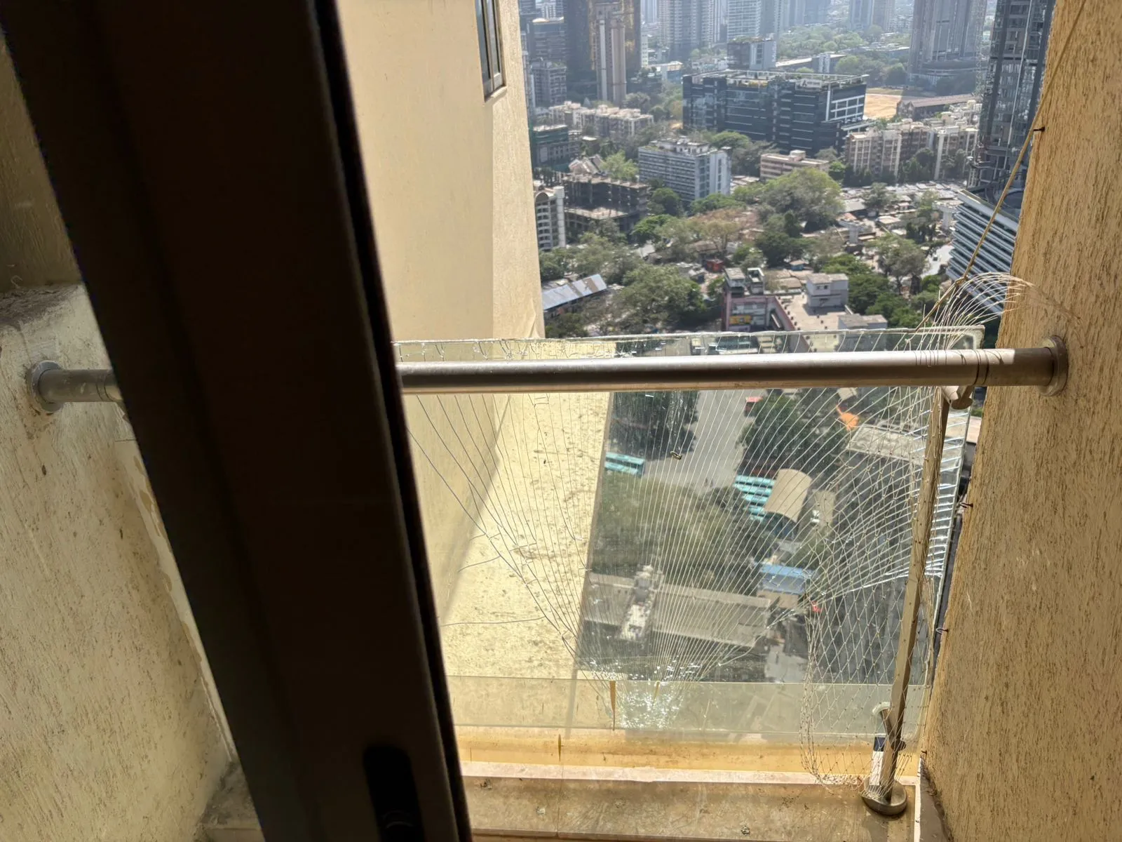 4 - Lodha Grandeur, Prabhadevi