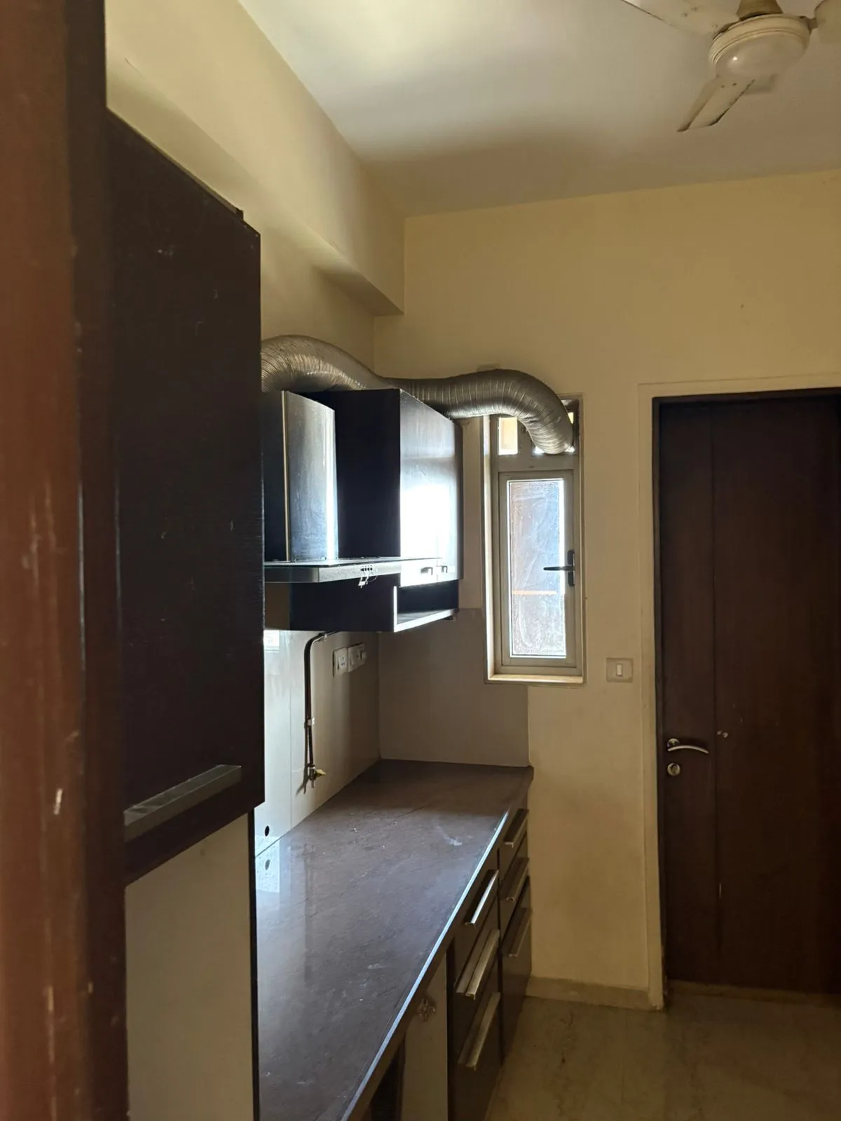 3 BHK Flats for Sale in Lodha Grandeur, Prabhadevi