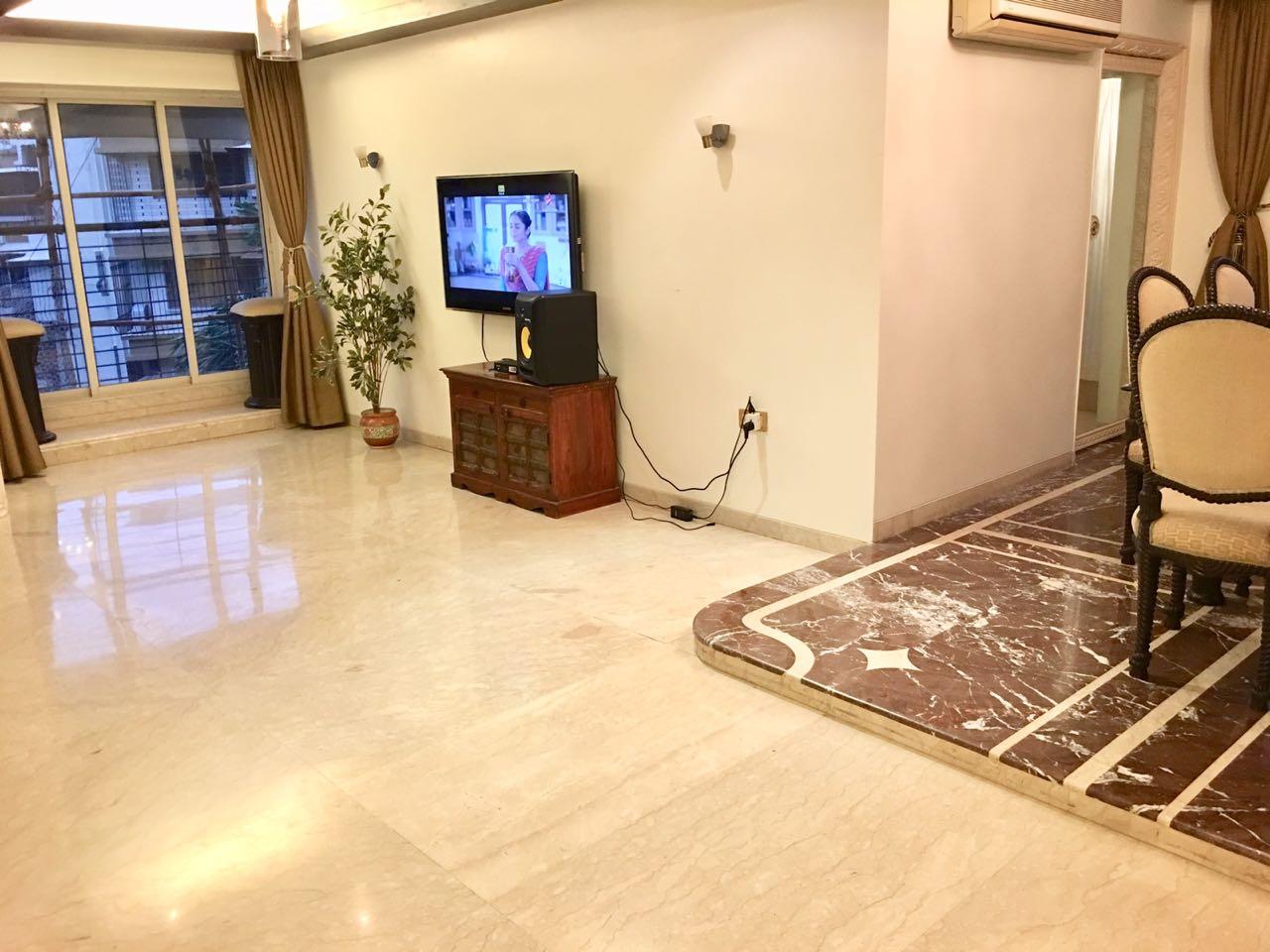 Living Room1 - Nakshatra Apartments, Bandra West
