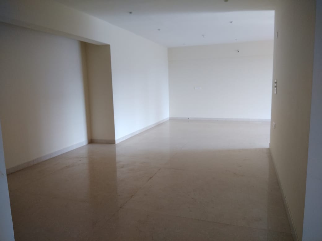 4 BHK Flats on Rent in Hubtown Sunstone, Bandra East