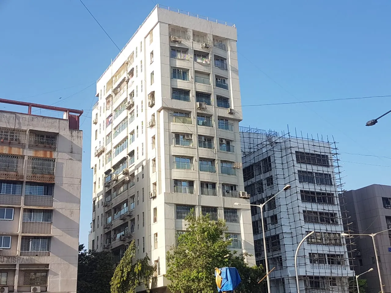 3 BHK Flats for Sale in Veejay Niwas, Juhu