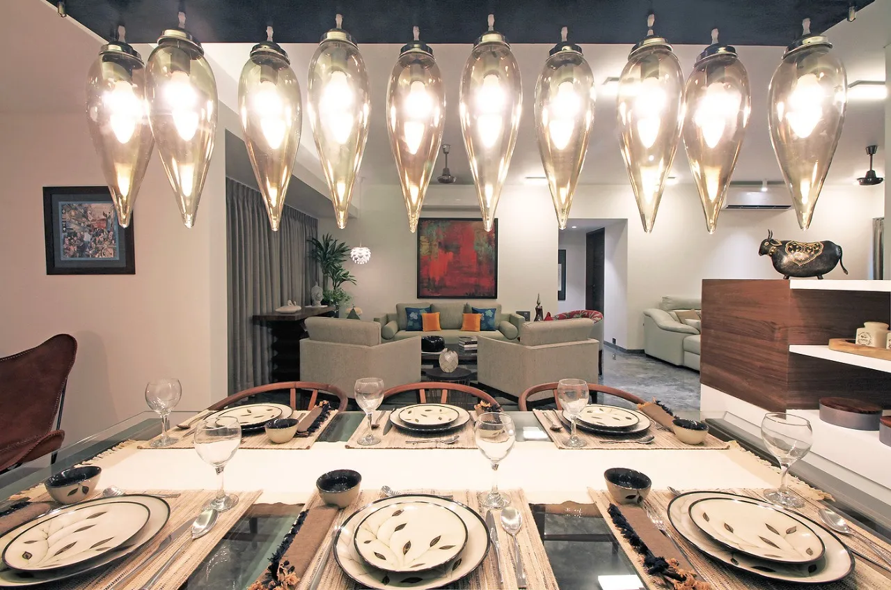 4 BHK Flats on Rent in Gurudev Bhavan, Khar West