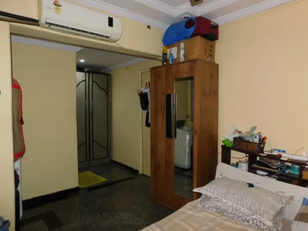 2 BHK Flats on Rent in Dheeraj Arcade, Bandra West