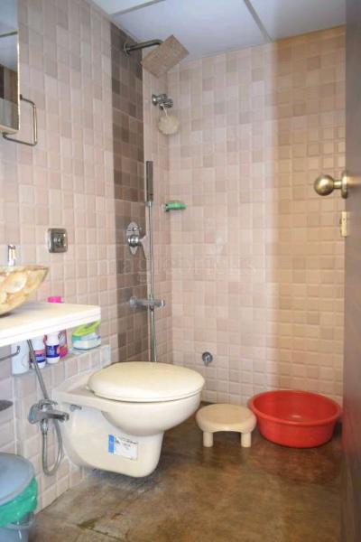 Master Bathroom - Shreeji Urban, Bandra East