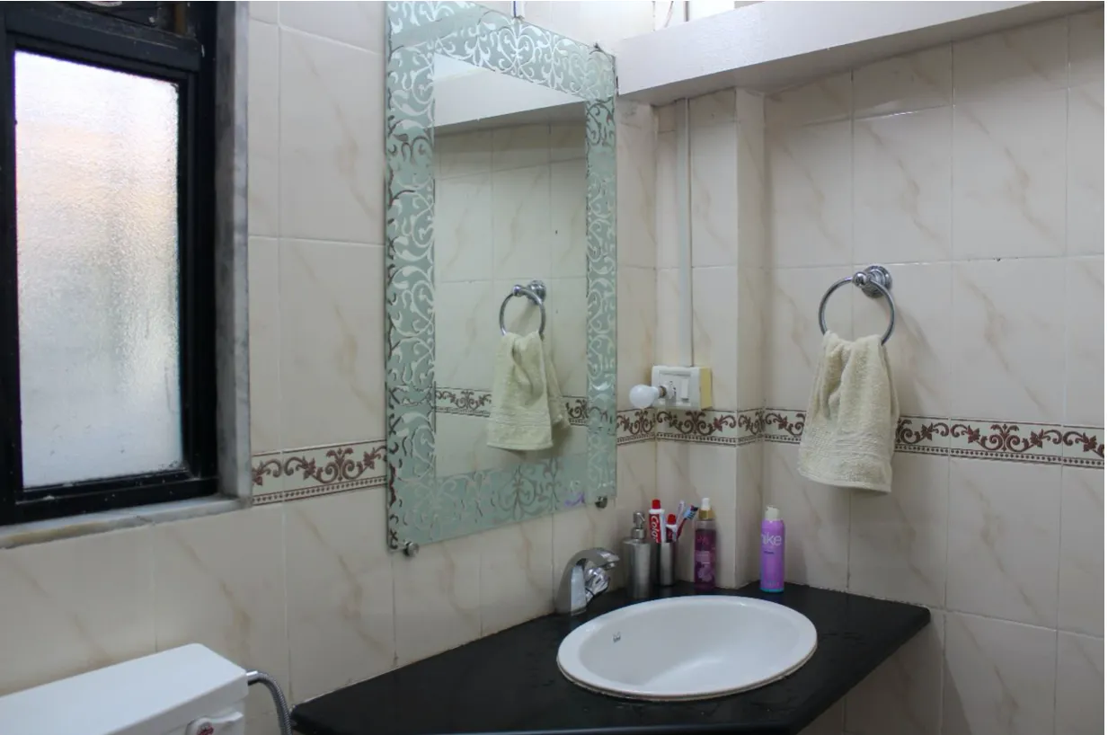 2 BHK Flats for Sale in Sadanand Classic, Khar West