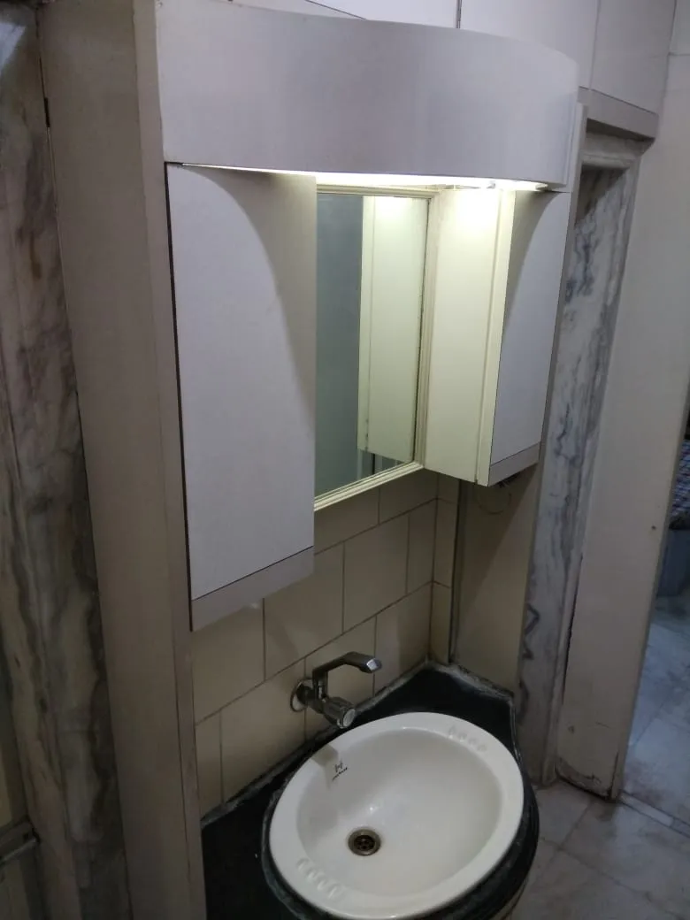 1 BHK Flats on Rent in Clifton, Andheri West