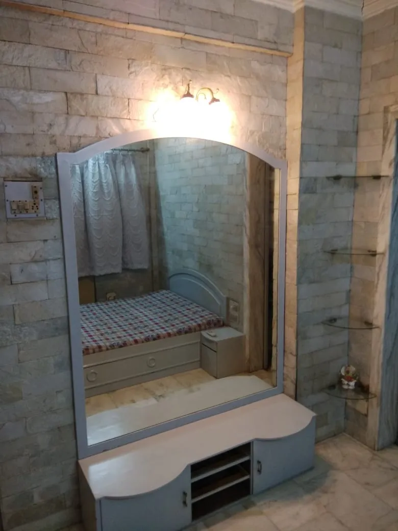 1 BHK Flats on Rent in Clifton, Andheri West