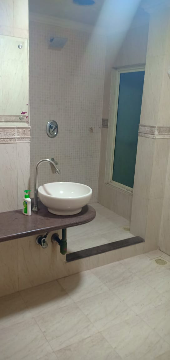 Bathroom 3 - Kingston Building, Andheri West