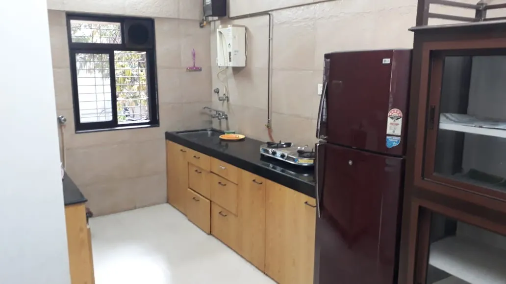 2 BHK Flats on Rent in Golden Palace, Bandra West