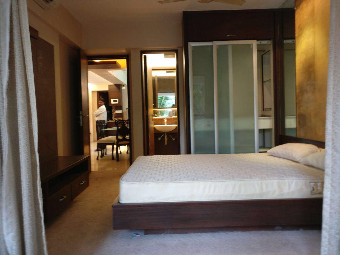 Bedroom 2 - Lamour, Bandra West