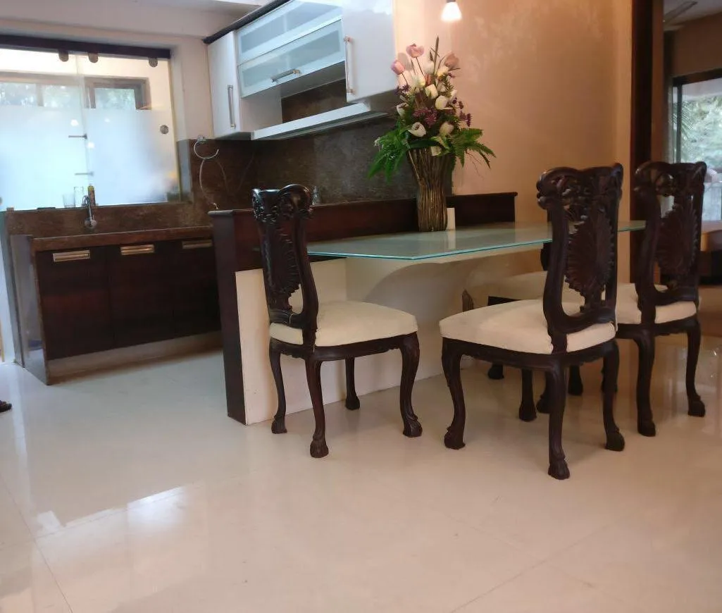 2 BHK Flats on Rent in Lamour, Bandra West