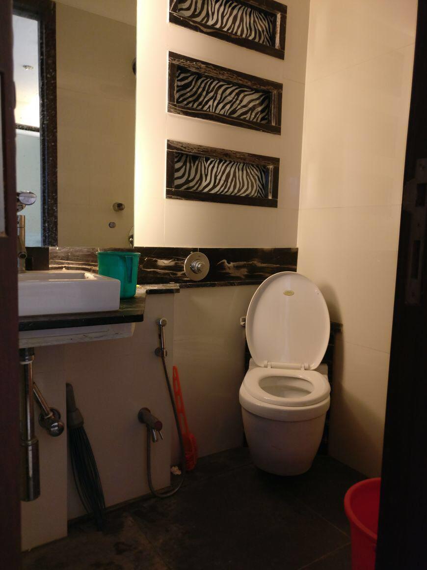 Master Bathroom - Lamour, Bandra West