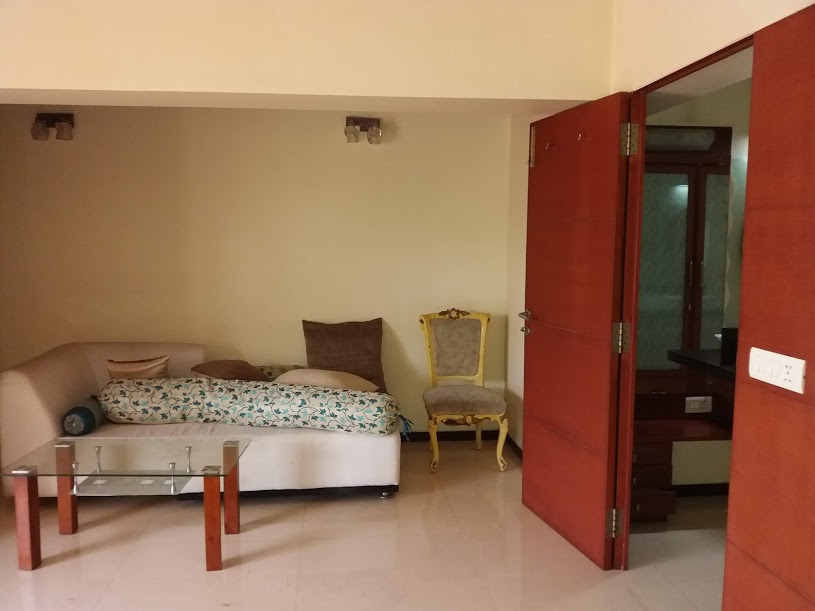 Master Bedroom3 - High Tide, Juhu