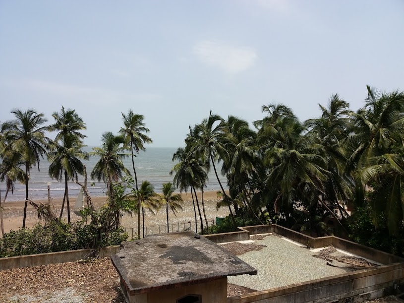 View 1 - High Tide, Juhu