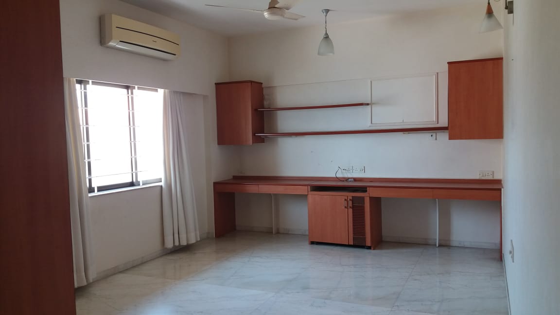 Building12 - The Jackers, Bandra West