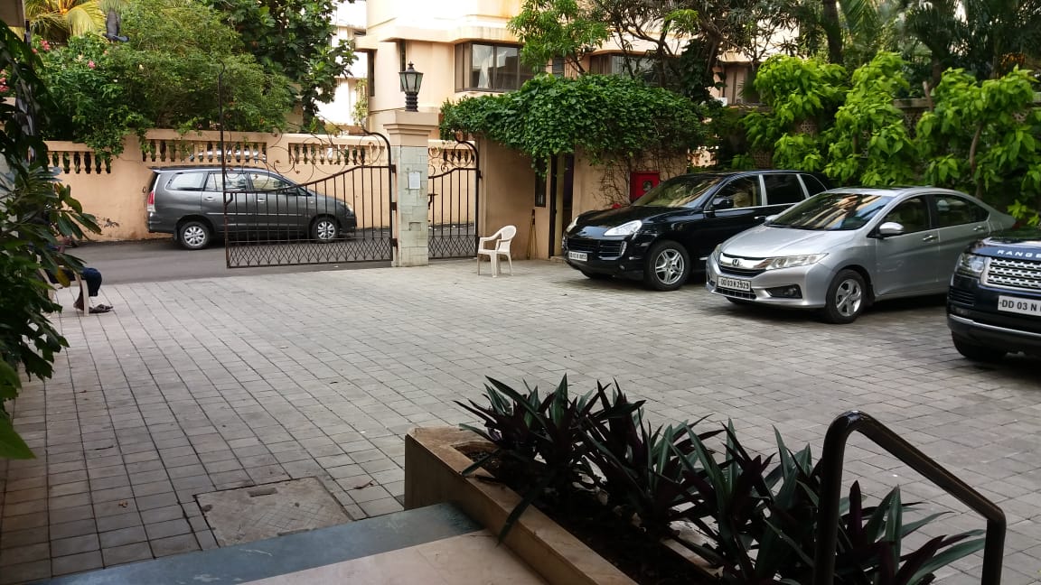 Building20 - The Jackers, Bandra West