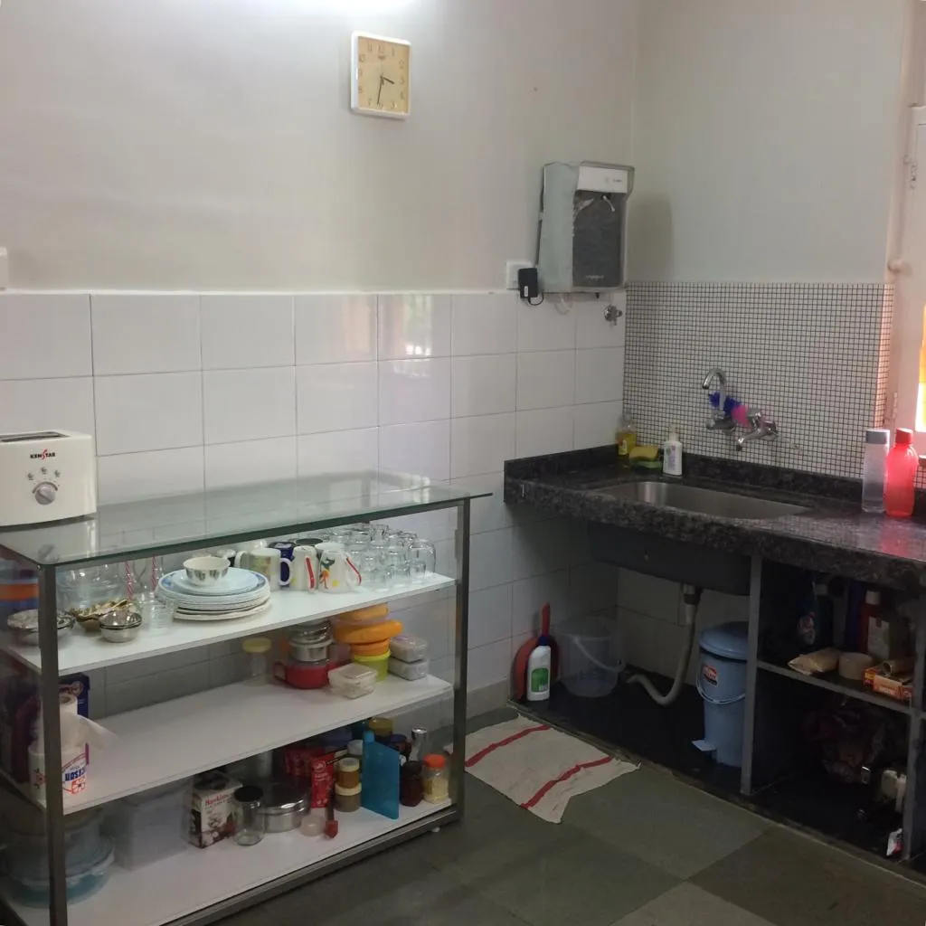 1 BHK Flats on Rent in Himachal House, Worli