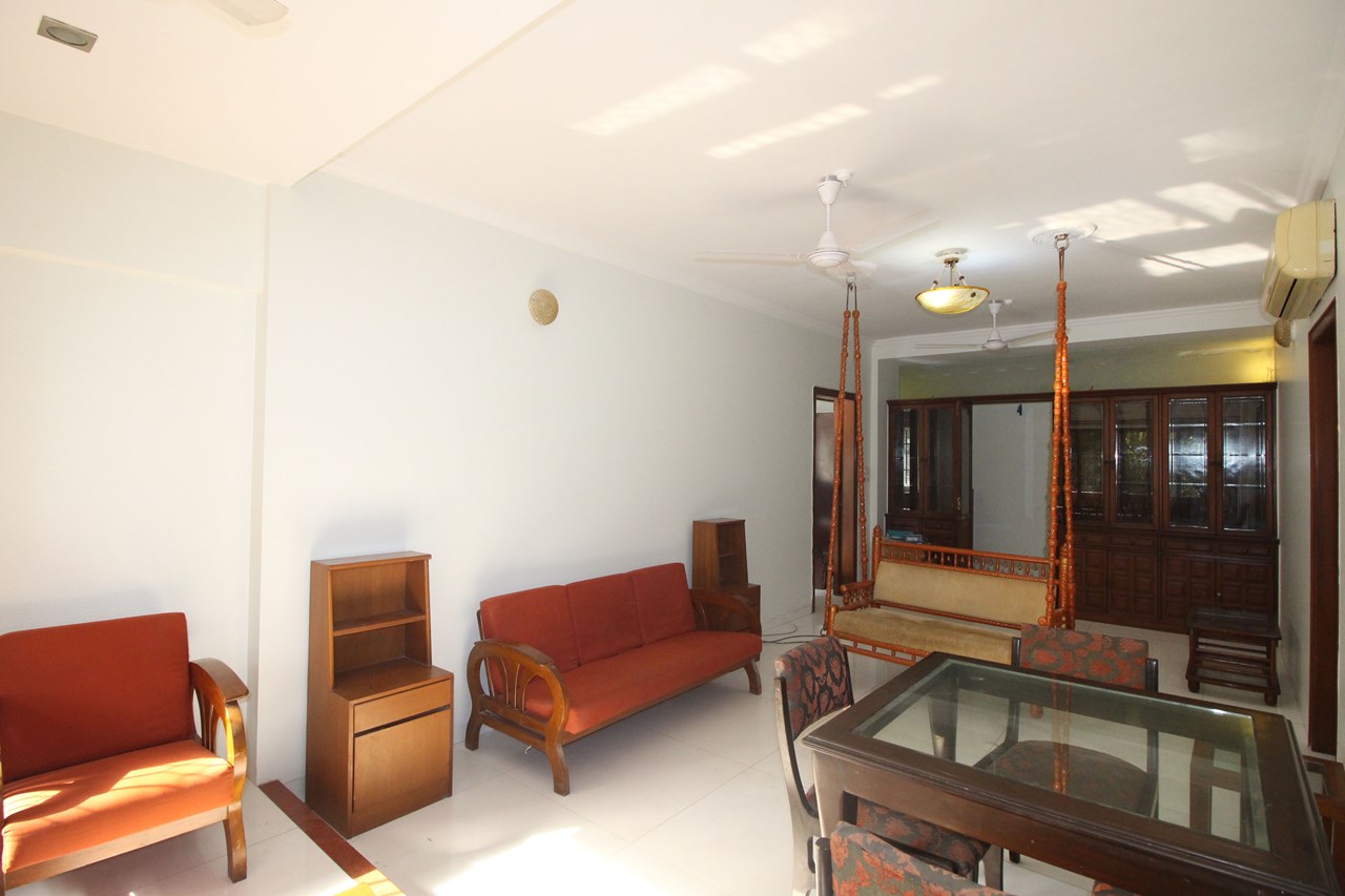 2 BHK Grand Canyon, Bandra West — for Rent — photo 4