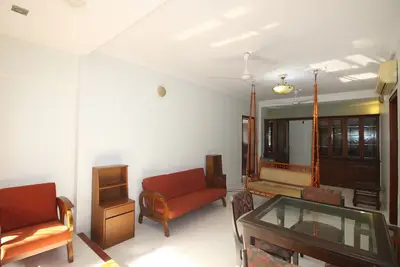 2 BHK Grand Canyon, Bandra West — for Rent — photo 4 thumbnail