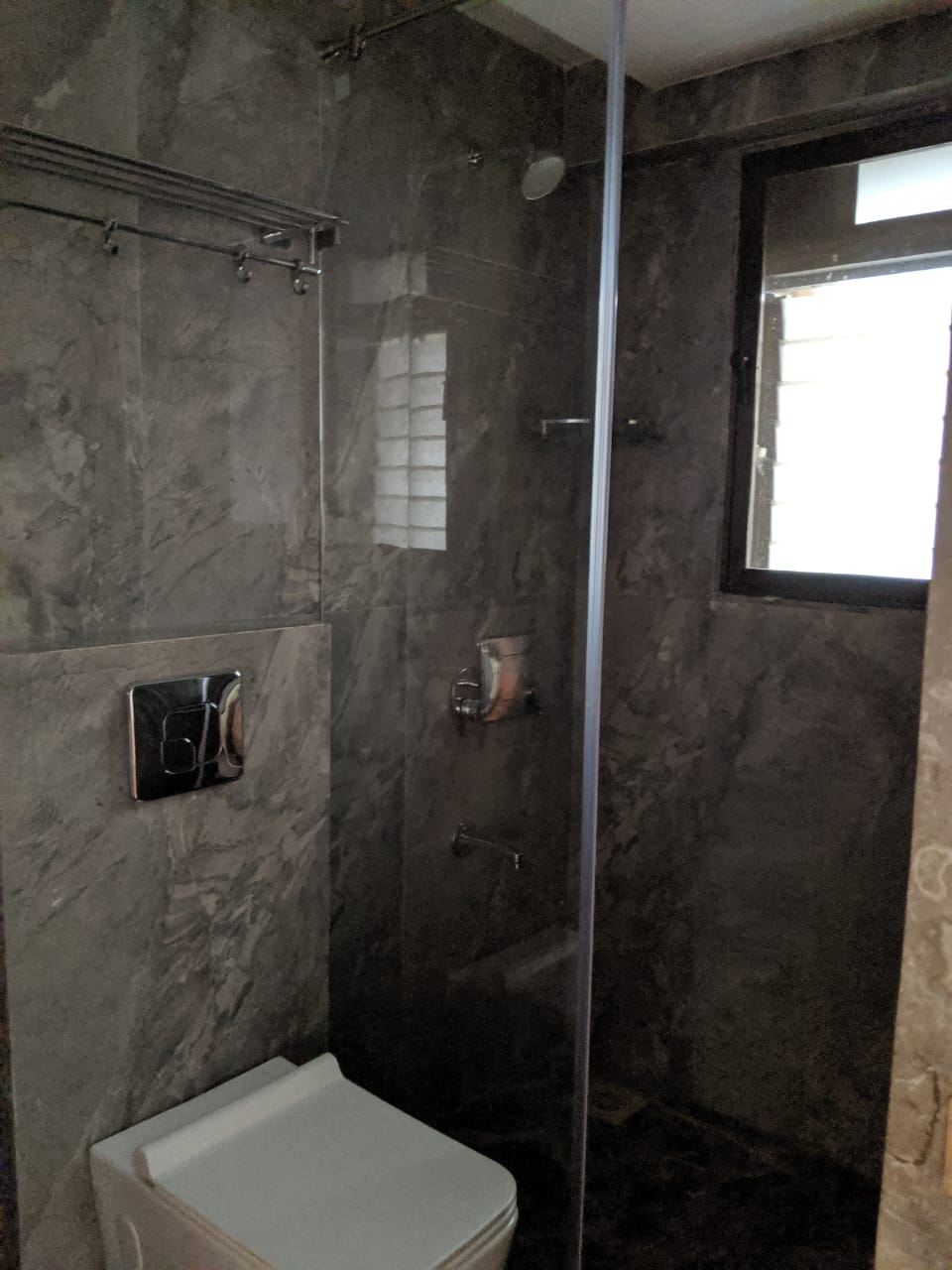 9 - Two Roses, Bandra West