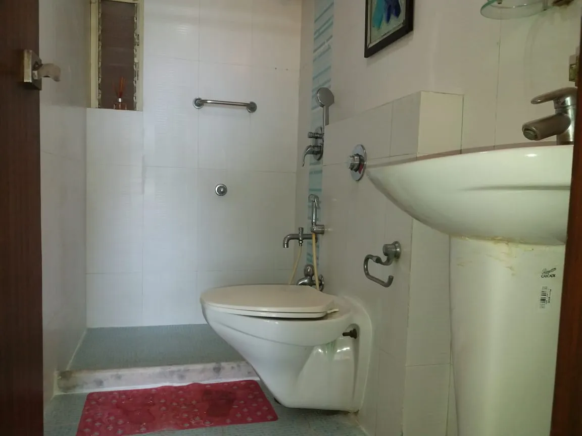 2 BHK Flats on Rent in Colombia, Bandra West