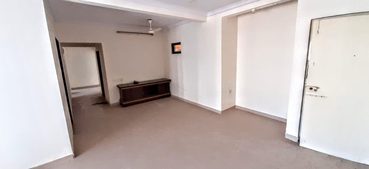 6 - Serenity Complex, Andheri West