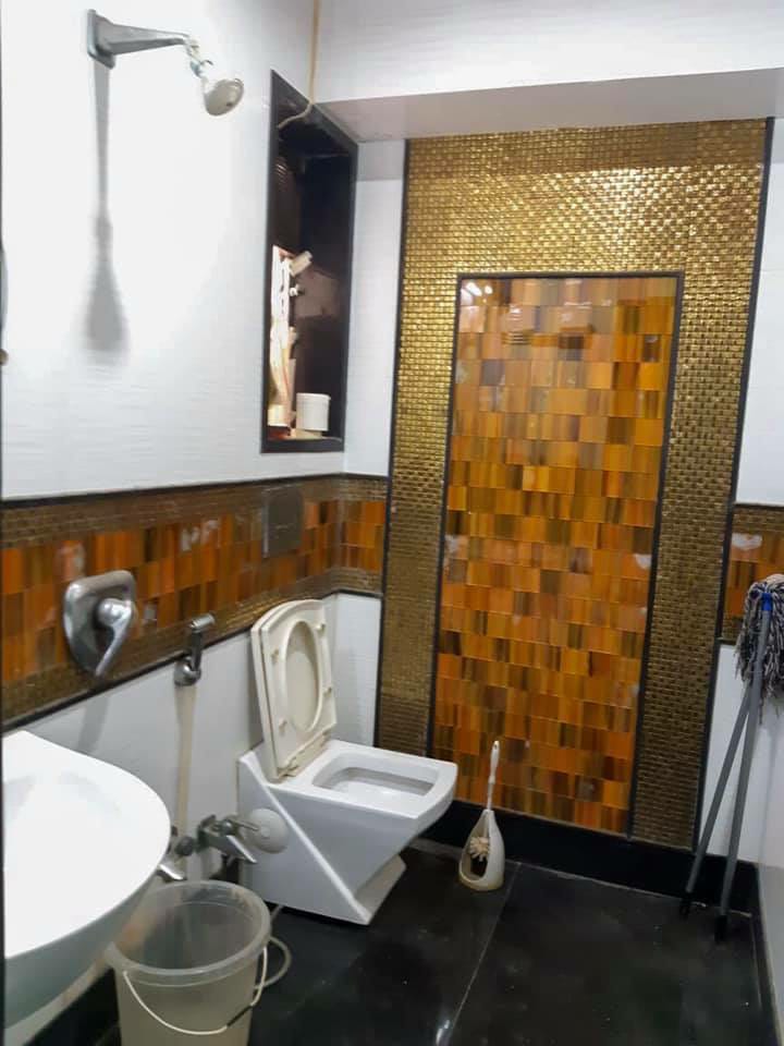 Bathroom 2 - Hashu Niwas, Bandra West