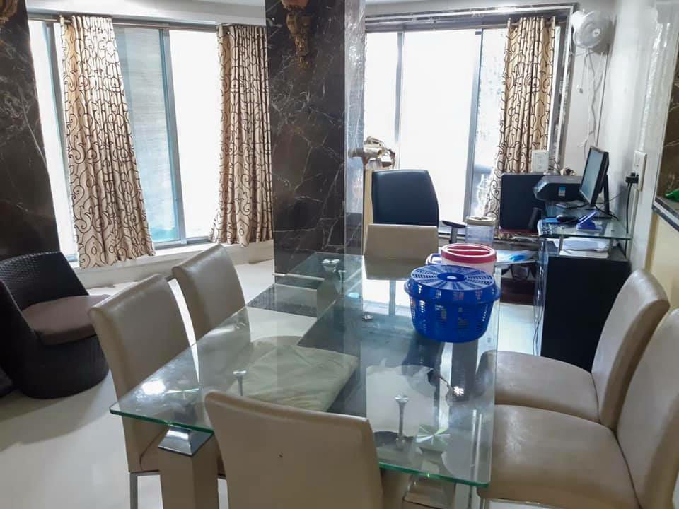 Dining - Hashu Niwas, Bandra West