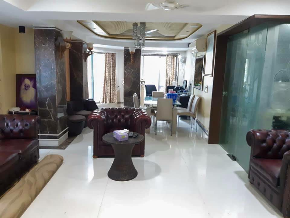 Living Room2 - Hashu Niwas, Bandra West