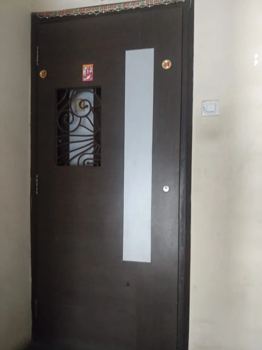 3 BHK Flats on Rent in Maheshwar Darshan, Santacruz West