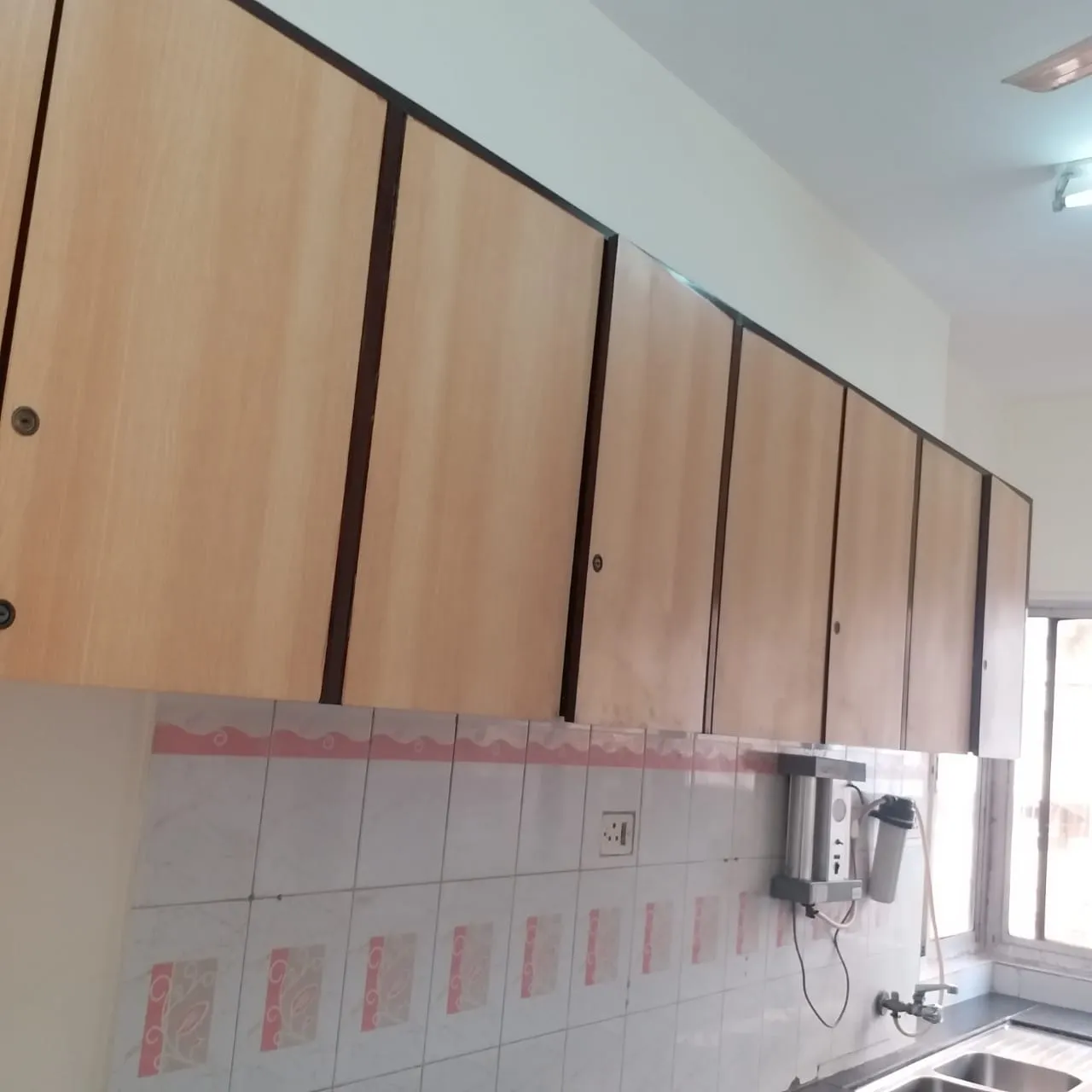 3 BHK Flats for Sale in Sanaa, Santacruz West