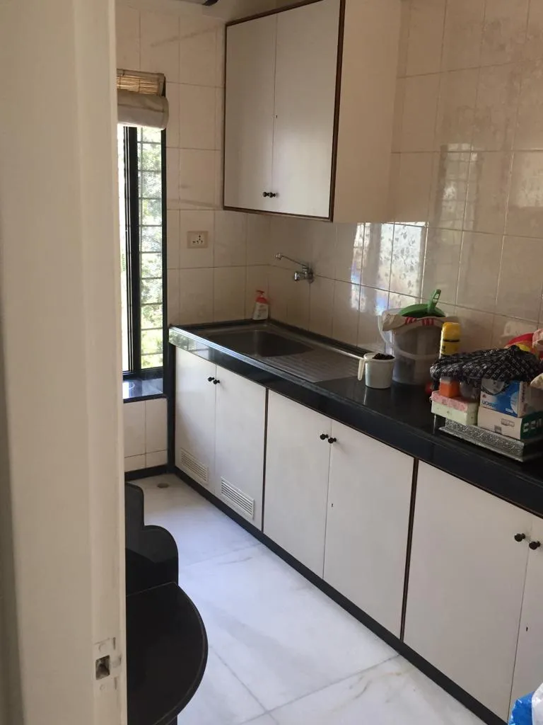 2 BHK Flats on Rent in Ashiana, Santacruz West