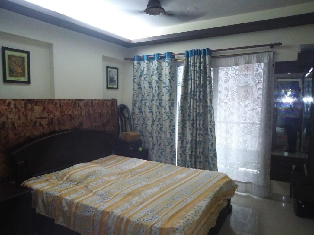 Master Bedroom - Juhu Breeze Chs, Santacruz West