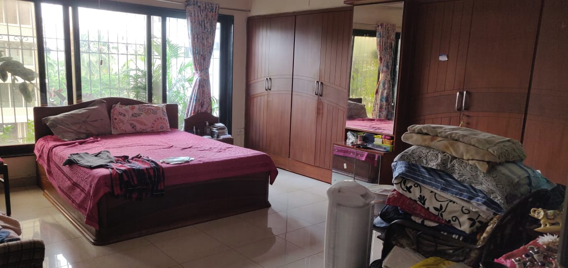 Master Bathroom - New Virendra, Khar West