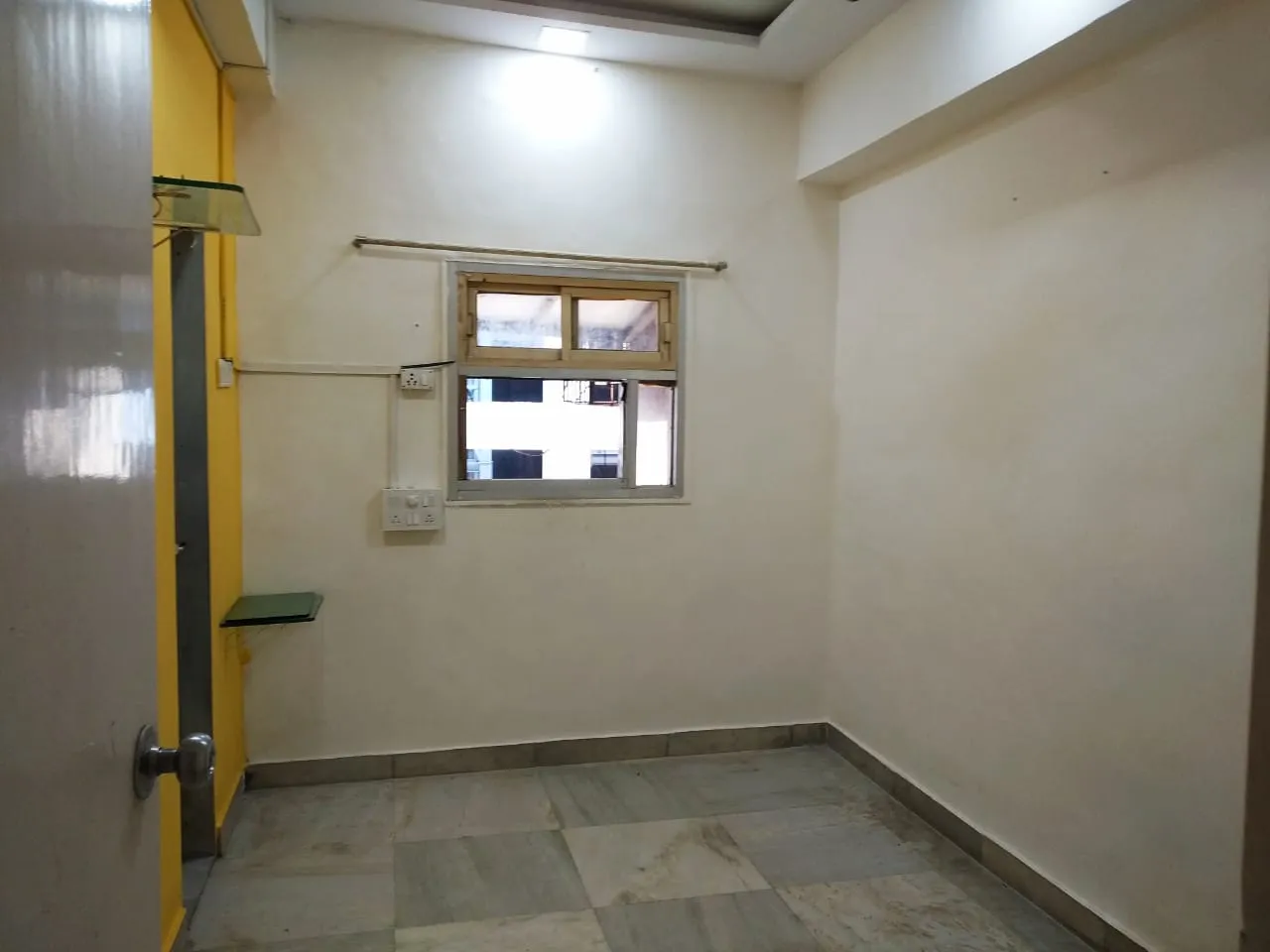 3 BHK Flats on Rent in Kathiawad , Juhu