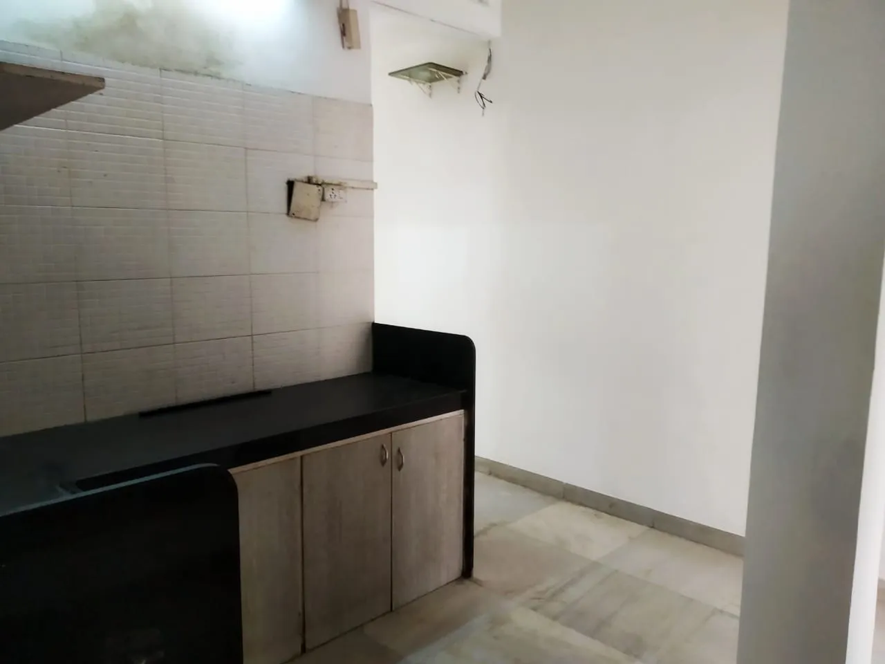 3 BHK Flats on Rent in Kathiawad , Juhu