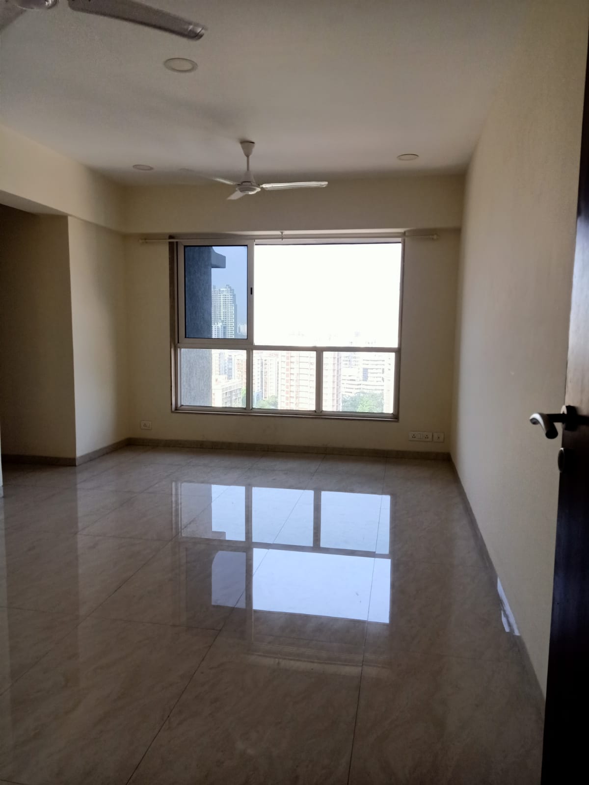 3 - Supreme 19, Andheri West