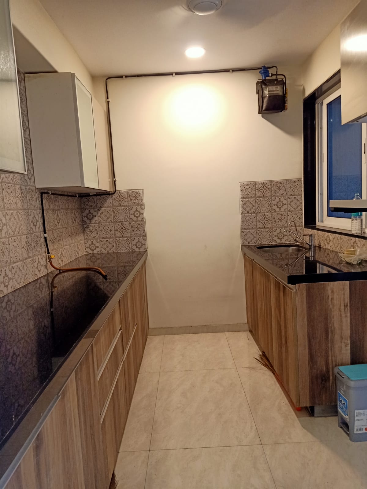 7 - Supreme 19, Andheri West