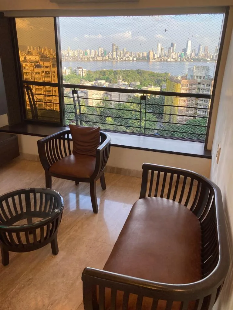 3 BHK Flats on Rent in Kanti Apartment, Bandra West